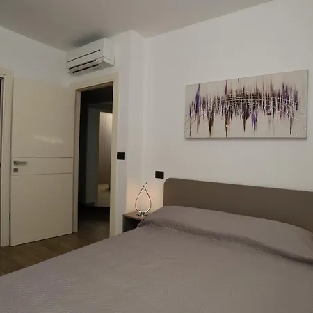 Apartment Ampio Bilocale Deluxe Con Piscina E Box - Poggio Fiorito